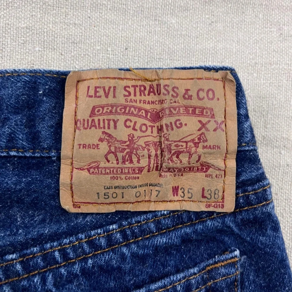 80s Levi's 501 Jeans Mens 30x34 Dark Wash Blue Straight Button Fly USA Made